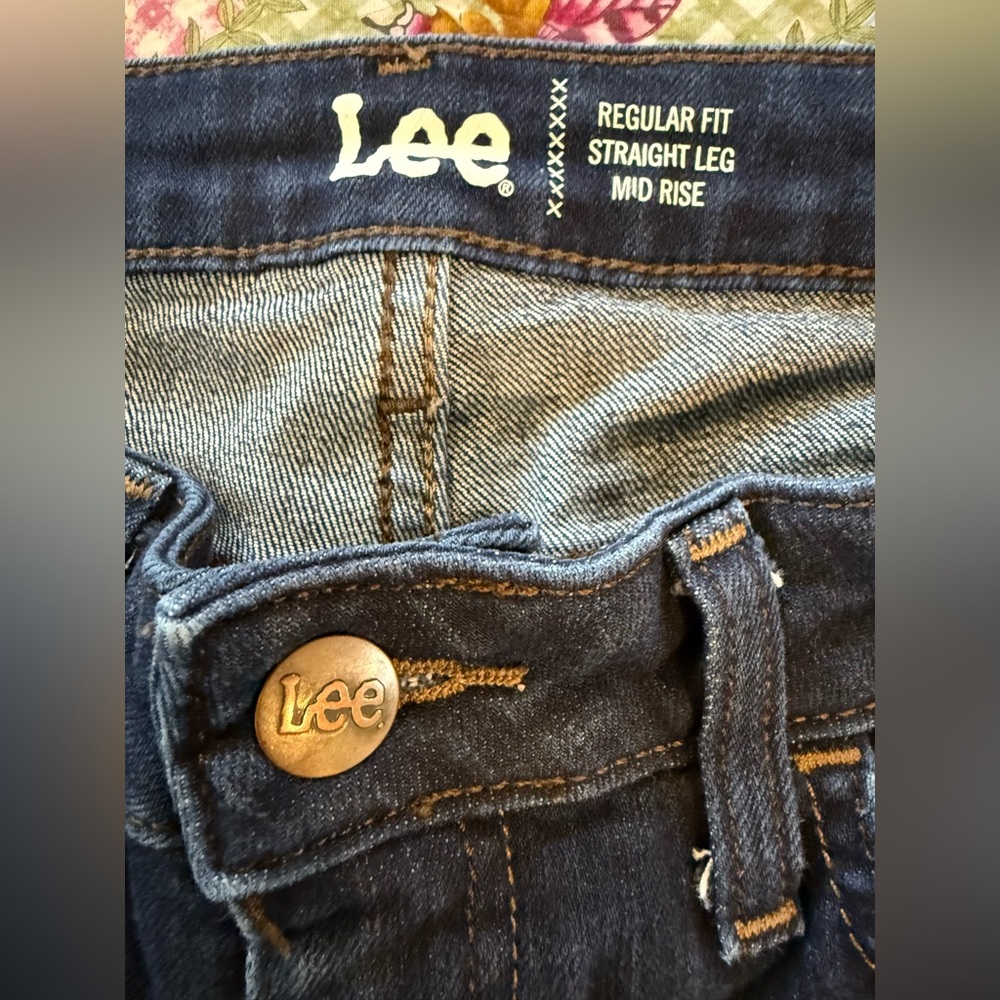 Lee Women's Dark Blue Straight Leg Jeans - Picture 2 of 9